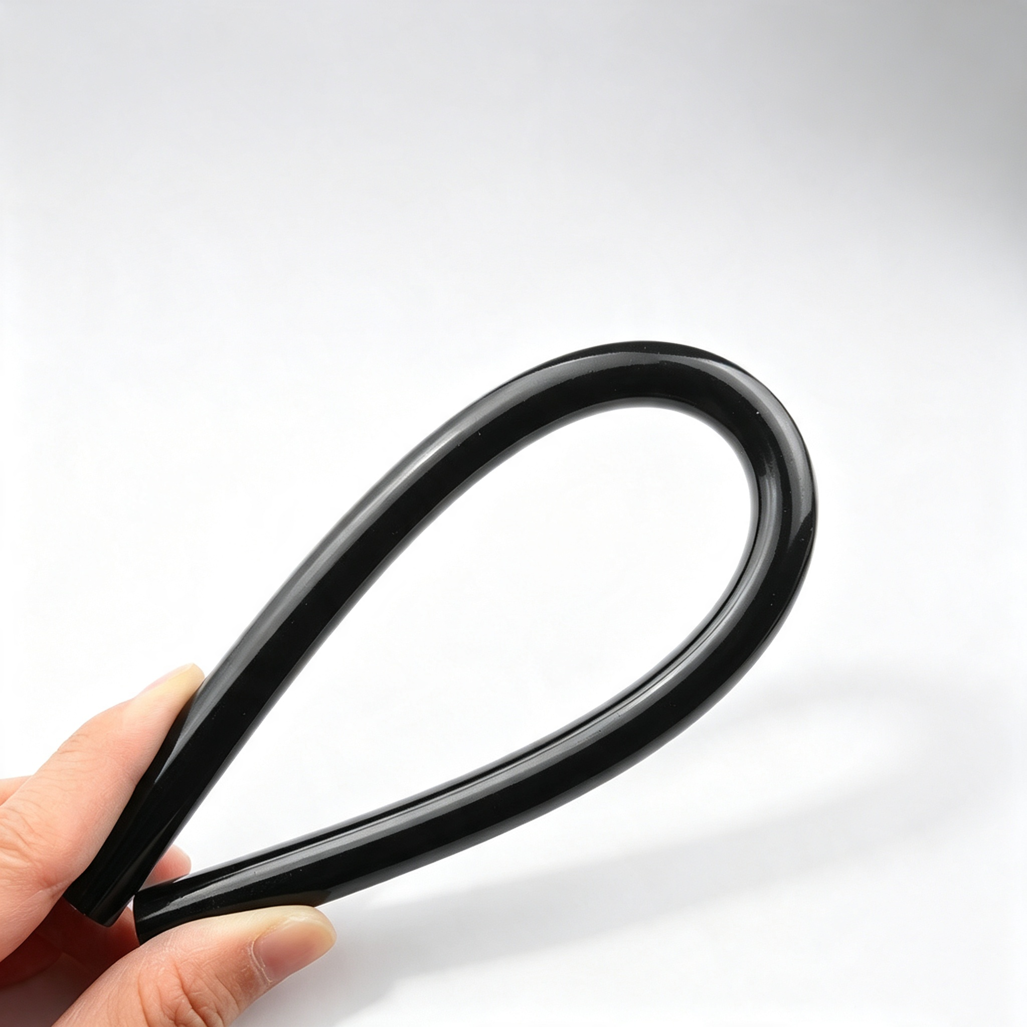 Black High-Viscosity Hot Melt Glue Sticks